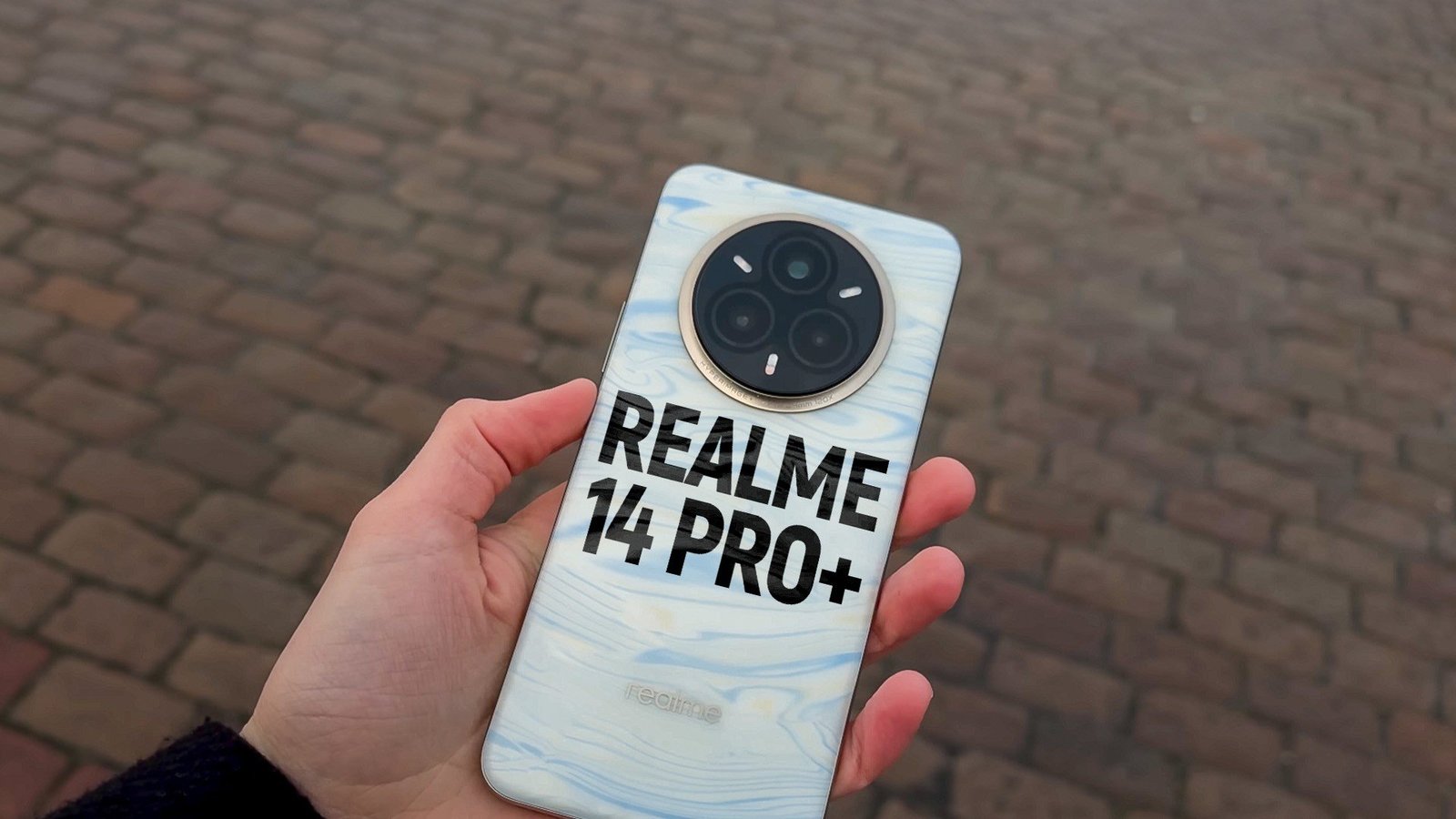 Realme 14 Pro Plus É Celular Que Troca De Cor E Tem Tela Com