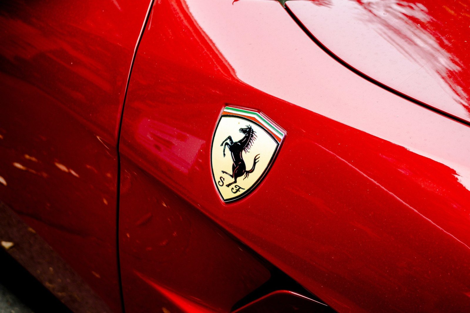 Primeira Ferrari Elétrica É Vista Na Itália E Deve Ser