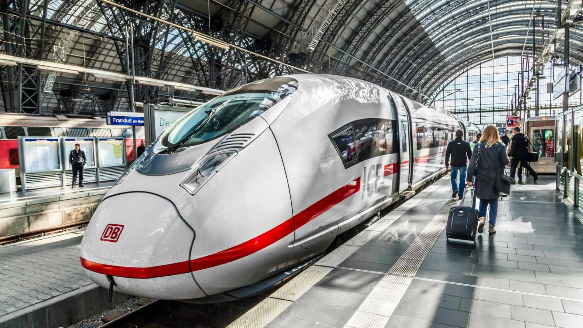 Viagem Rápida: Novo Trem Paris-Berlim Faz Trajeto A 320 Km/H!