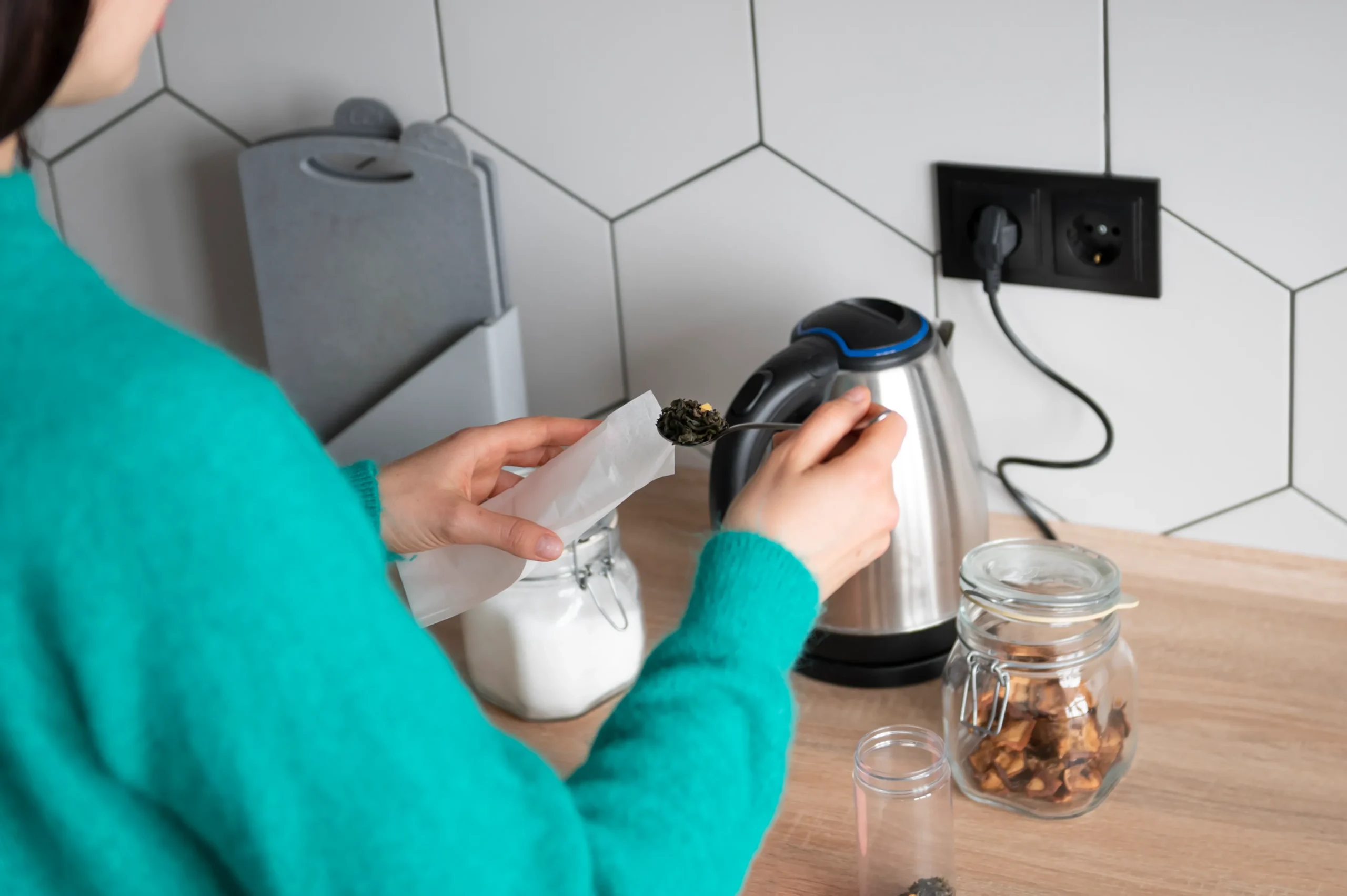 Descubra O Segredo Para Limpar Sua Cafeteira Elétrica E Transformar O Sabor Do Seu Café!